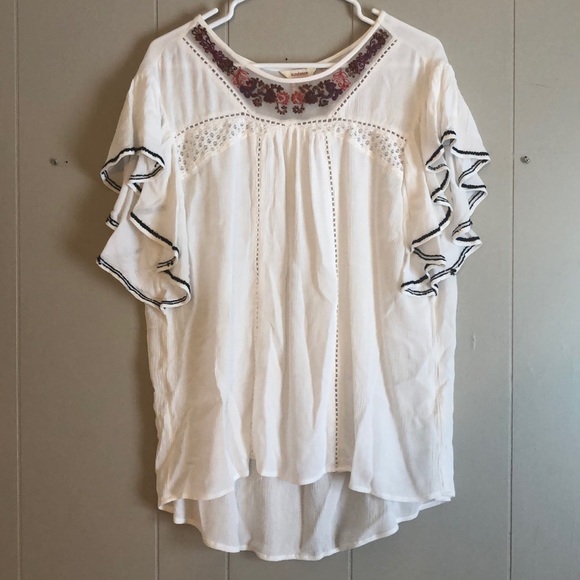 Sundance Tops - Sundance Embroidered Peasant Style Top. Medium.